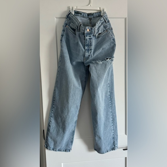 Like new Wild Fable jeans - Picture 2 of 3